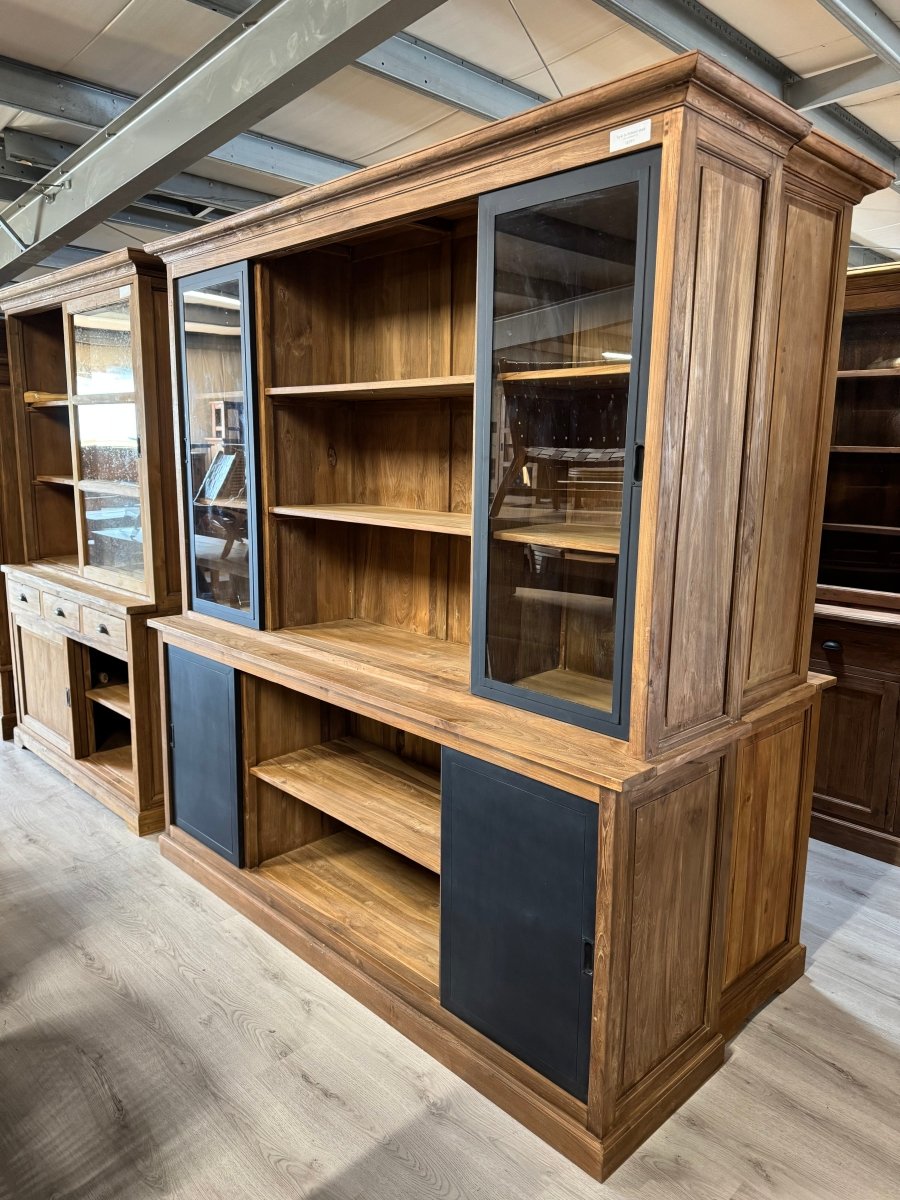 Teak-Buffetschrank mit Stahltüren 200cm