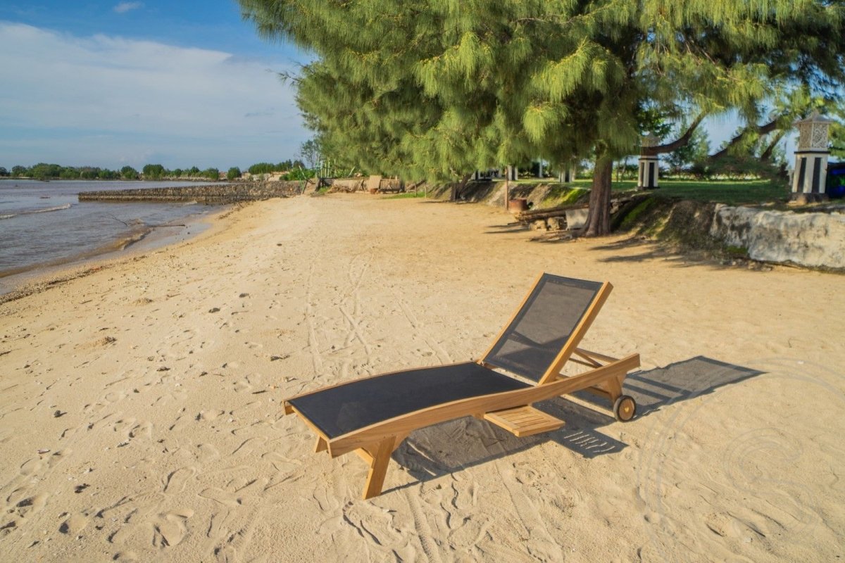 Batyline Liegestuhl - Souren Furniture (CH)