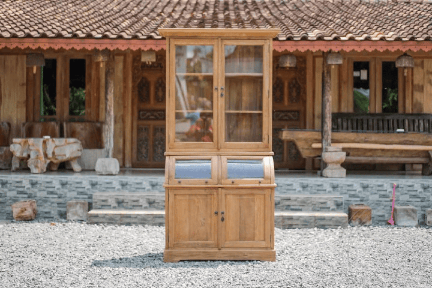 Teak grutterskast 110cm met bolle kleppen - Souren Meubels