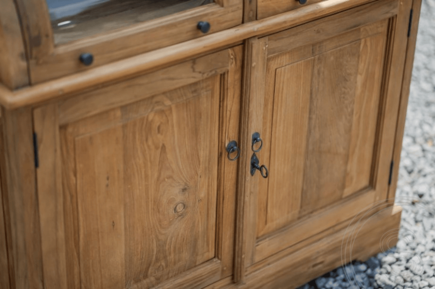 Teak grutterskast 110cm met bolle kleppen - Souren Meubels