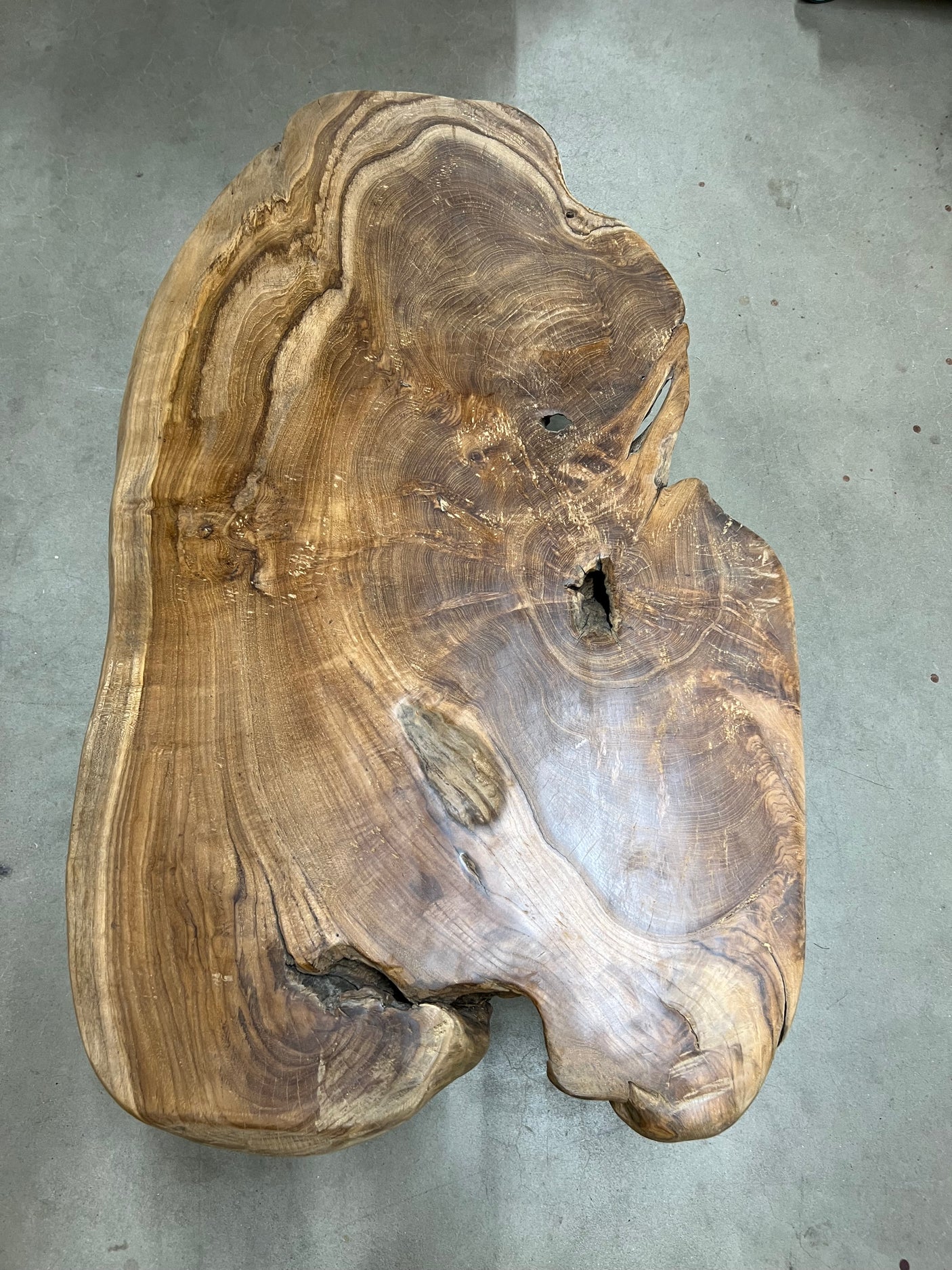 Teak-Wurzel-Couchtisch Stahlbein - 102x60x40cm