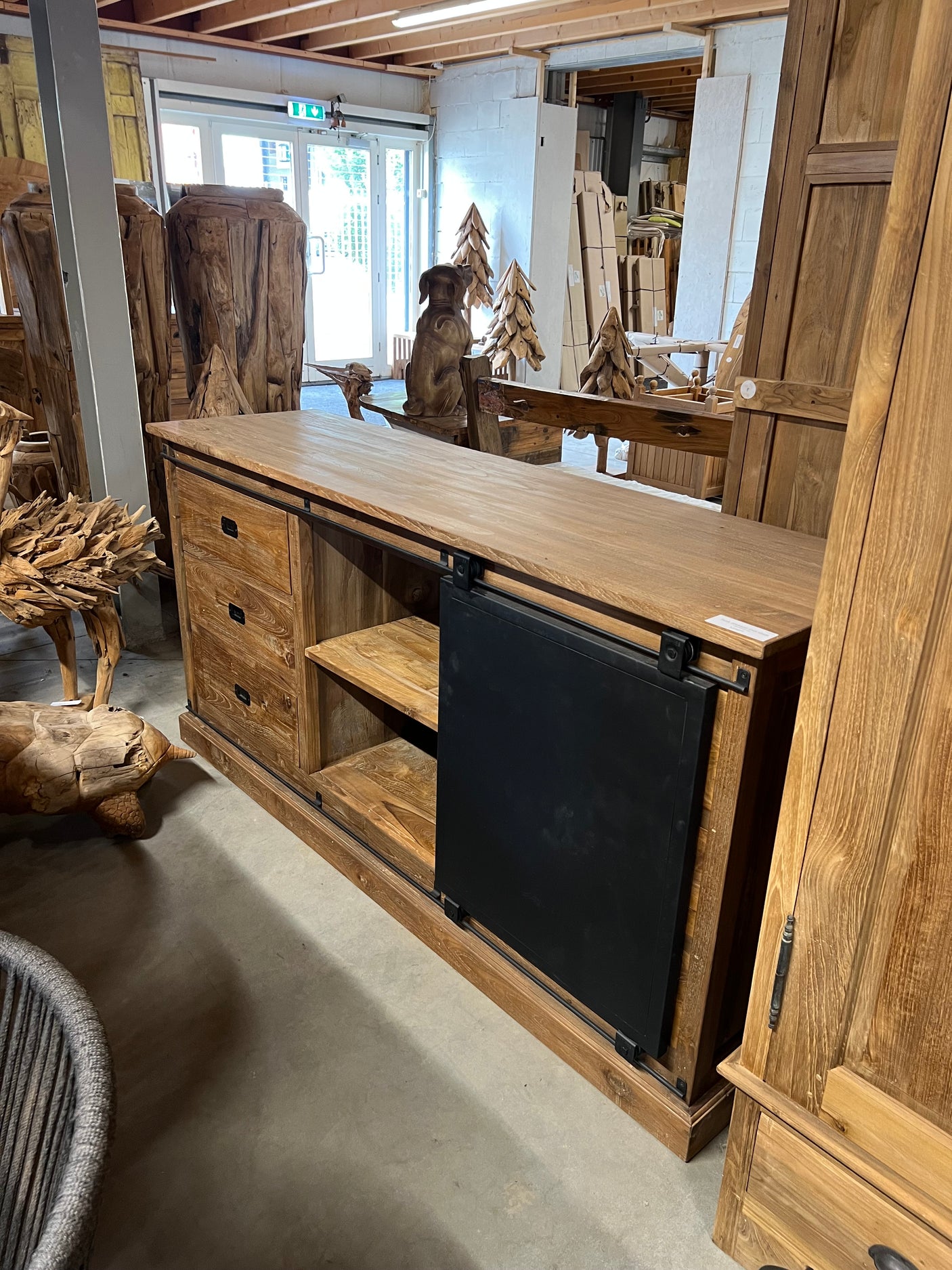 Teak-Sideboard Altholz mit Stahl - 180x50x90cm
