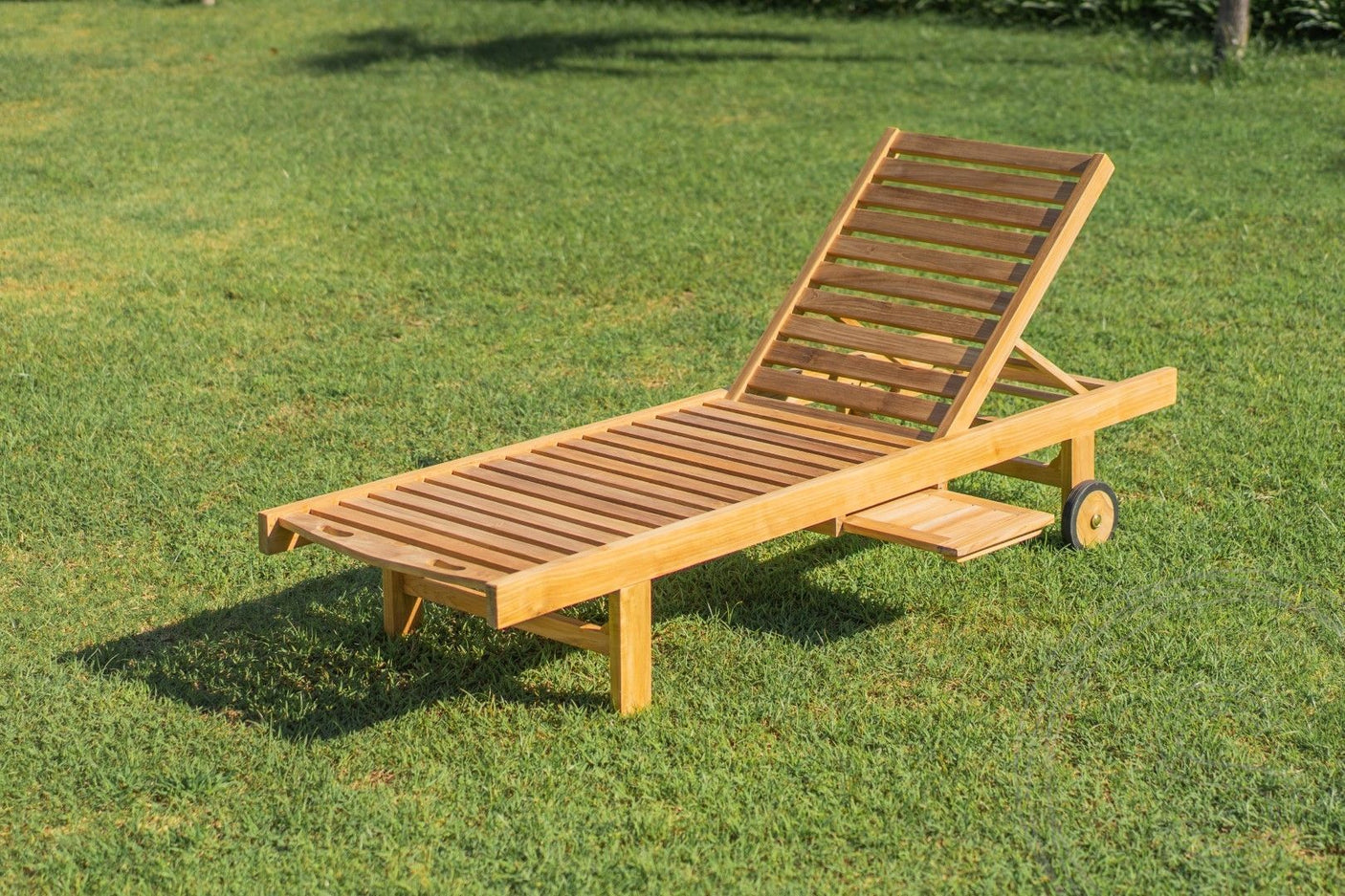 Teak Liege mit Rollen