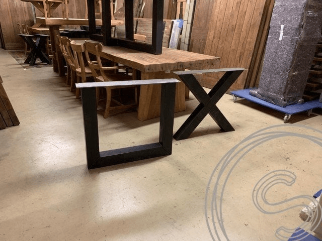 Stalen onderstellen | Stalen poten - Souren Meubels