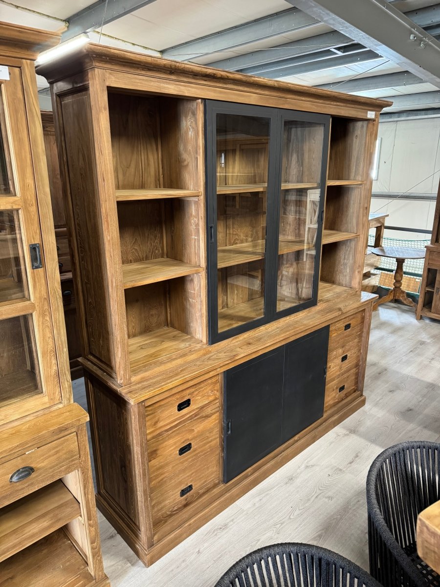 Teak-Buffetschrank mit Stahltüren 200cm