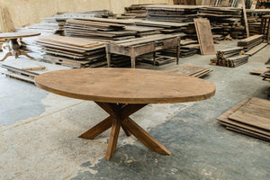 Ovaler Teak Esstisch 200×100 cm – Spiderfuß