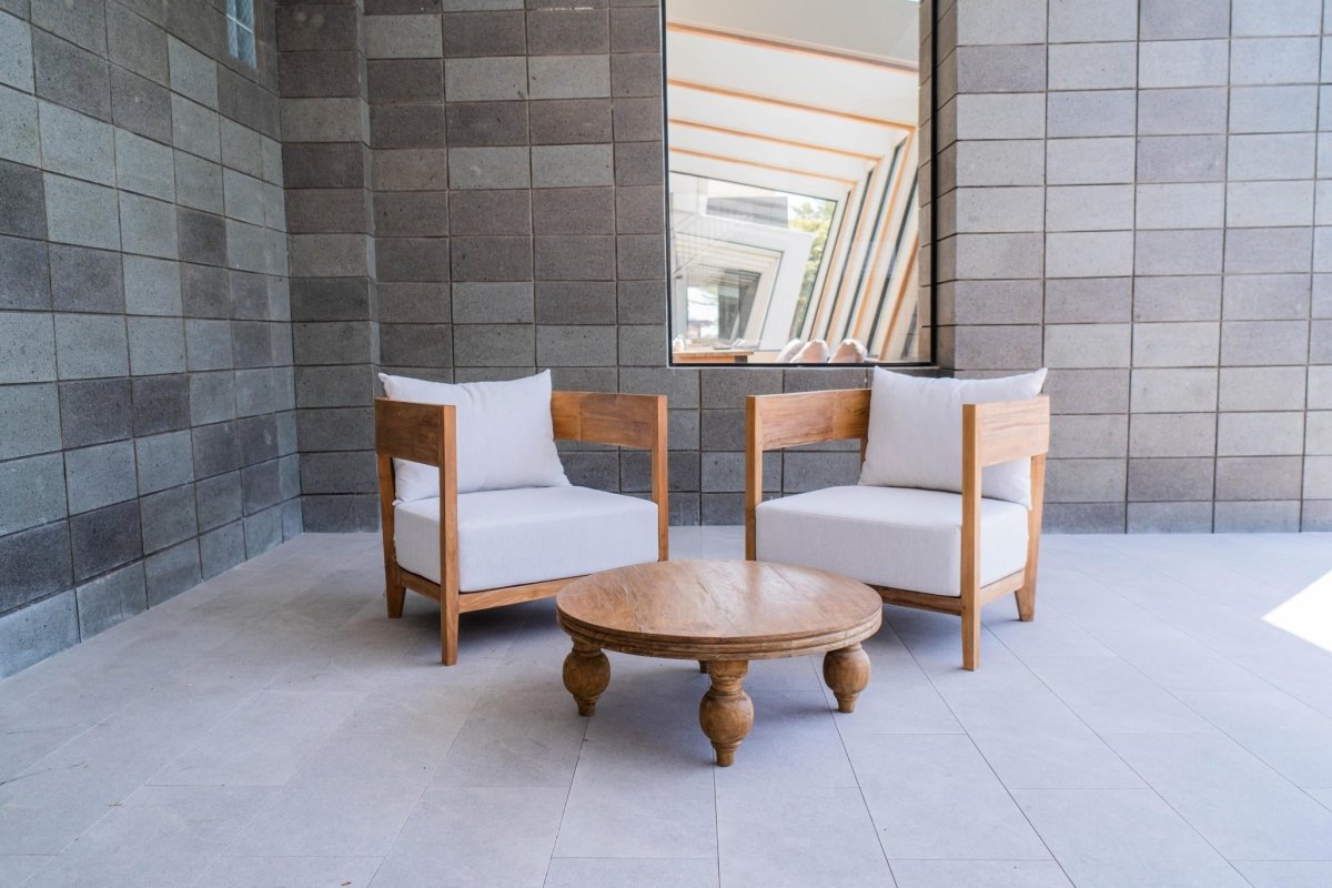 Lura Teakholz-Sessel mit sonnenfesten Kissen