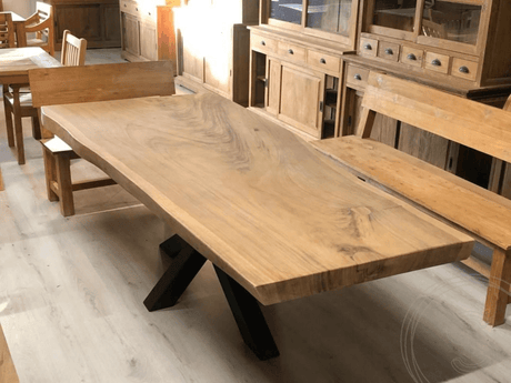 Baumstammtisch Suarholz 2,5 Meter - Souren Furniture (CH)