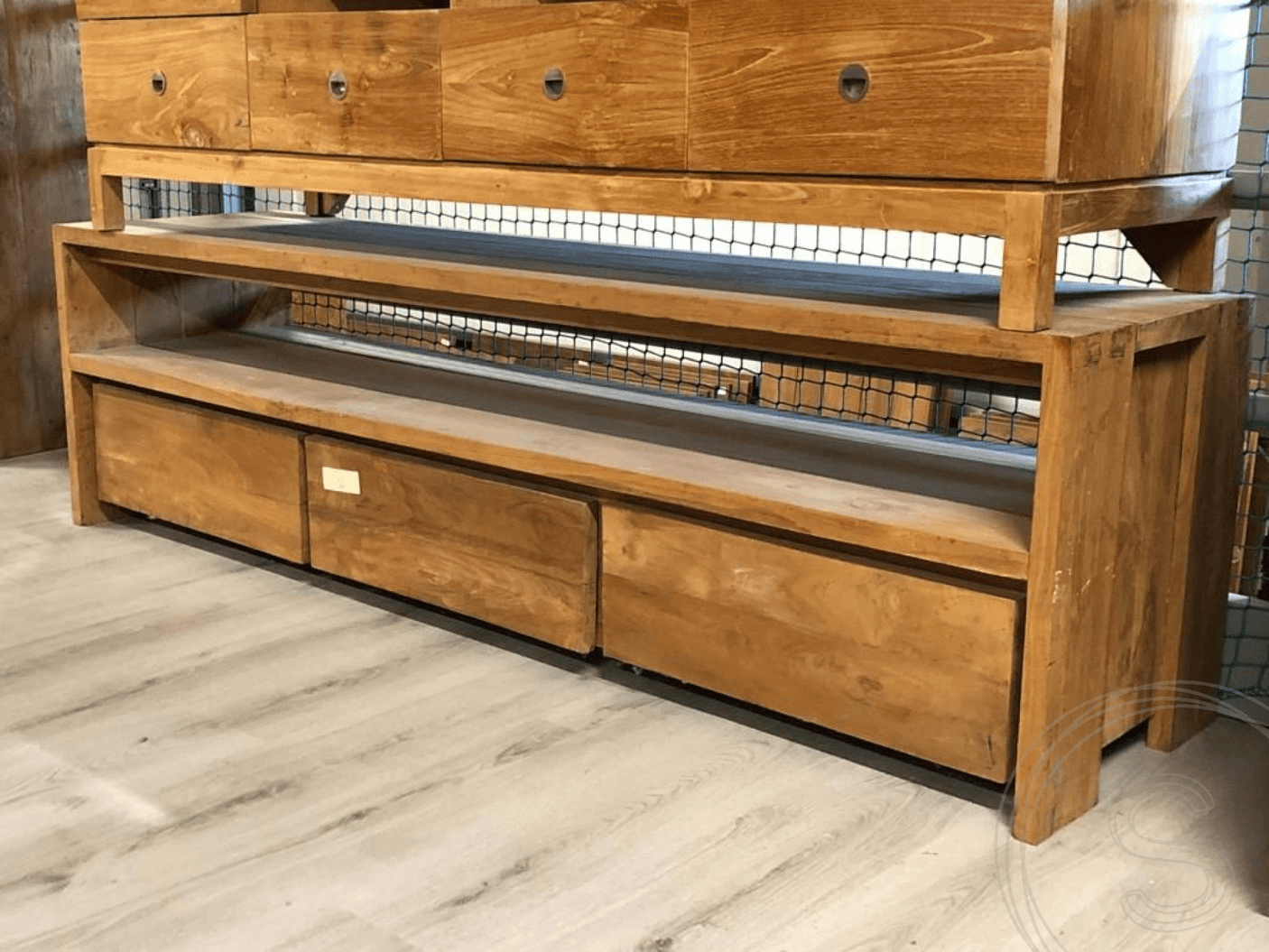 Teak TV-Sideboard mit 3 Schubladen