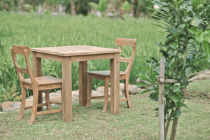 Teak Gartentisch 80x80cm + 2 Stühle