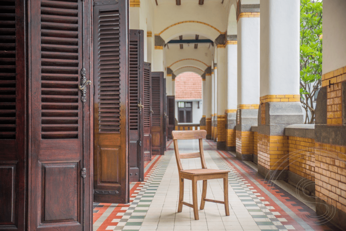 Teak Tisch 80x80 Rustikal + 2 Stühle