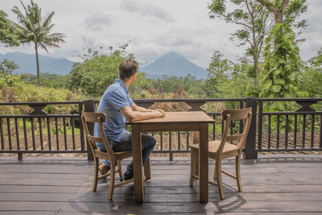 Teak Tisch 80x80 Rustikal + 2 Stühle