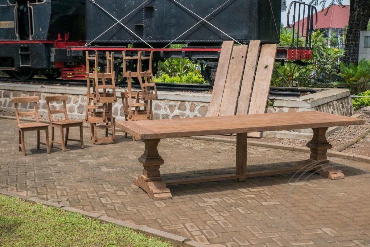Teak Klostertisch 300x100 cm mit 8 Stühlen - Souren Furniture (CH)