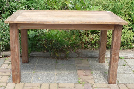 Teak Tafel 140 x 90 cm Altholz - Souren Furniture (CH)