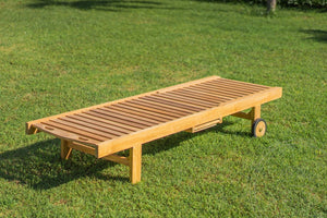Teak Liege mit Rollen
