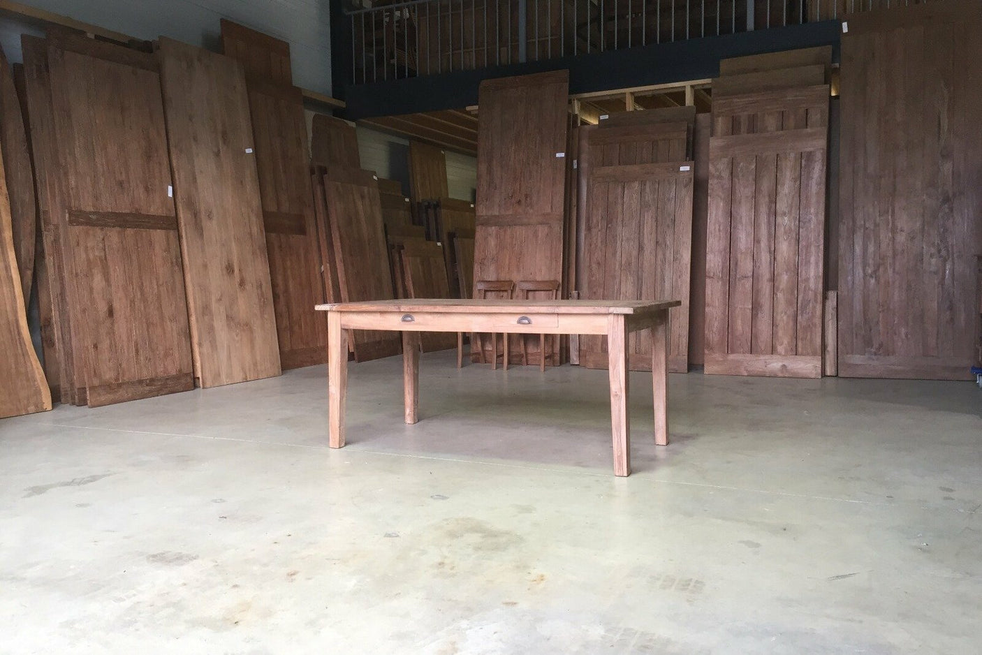 Teak tafel met lades 180x90cm oud hout - Souren Meubels