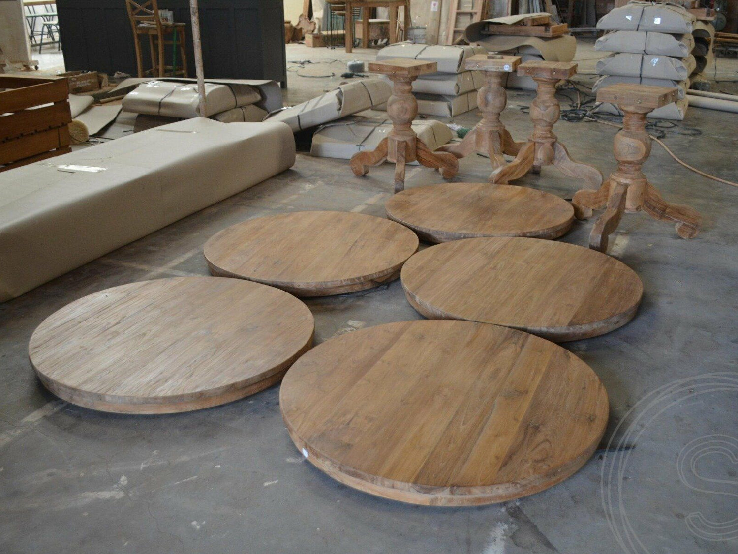 Teak Tisch rund 140cm