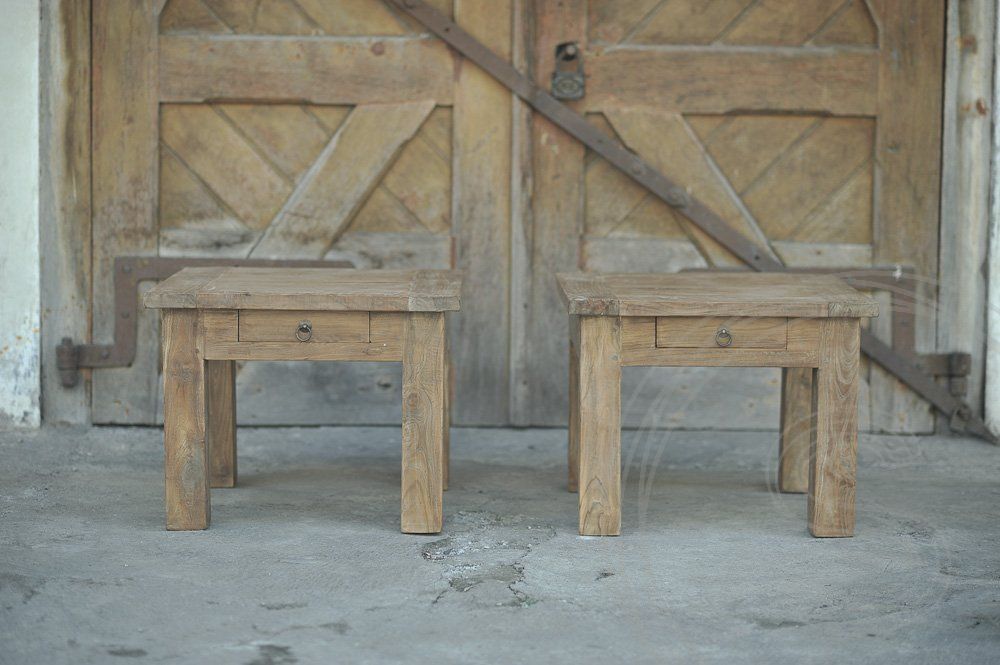 Teakholz Beistelltisch 60x60 cm Altholz - Souren Furniture (CH)