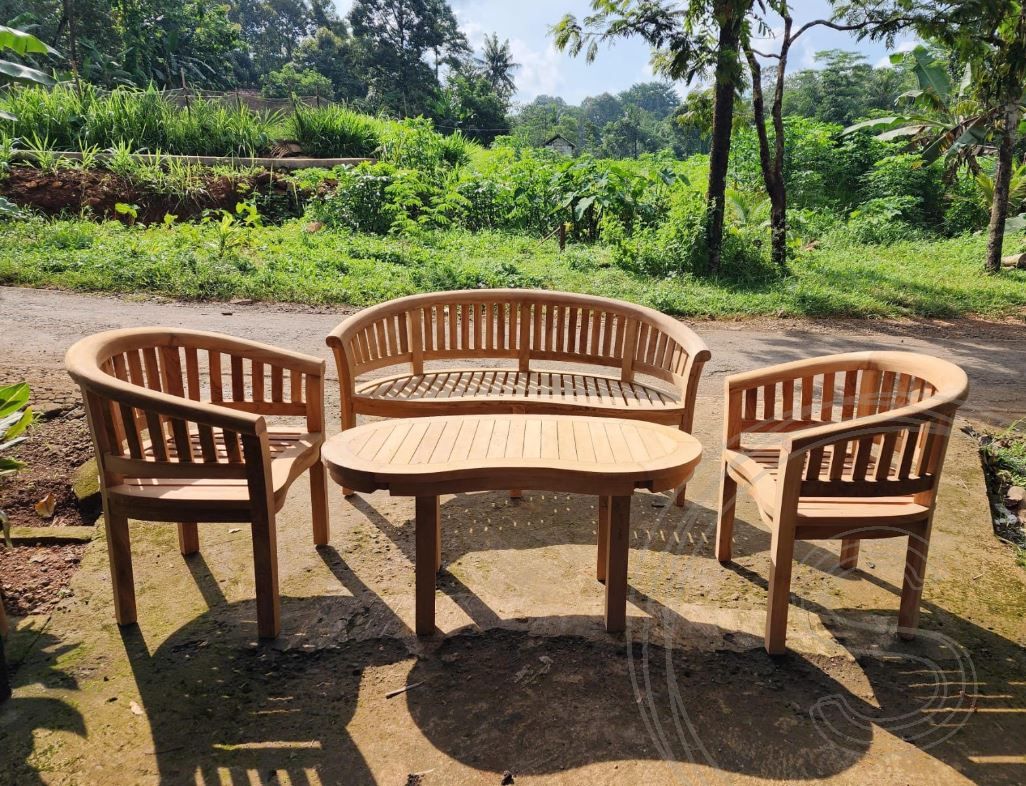 Teakholz Gartenstuhl Banana XL - Souren Furniture (CH)