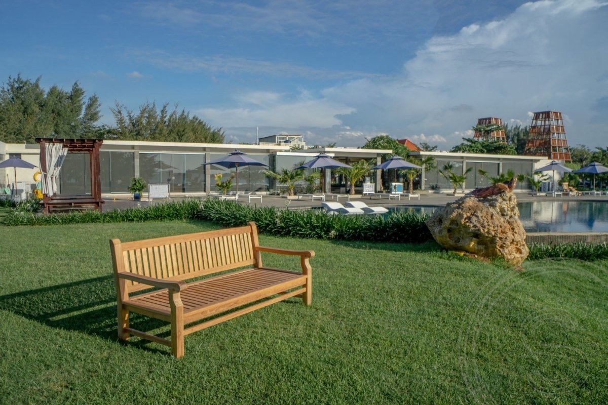 Teakholz Mammoet Loungebank 200cm - Souren Furniture (CH)