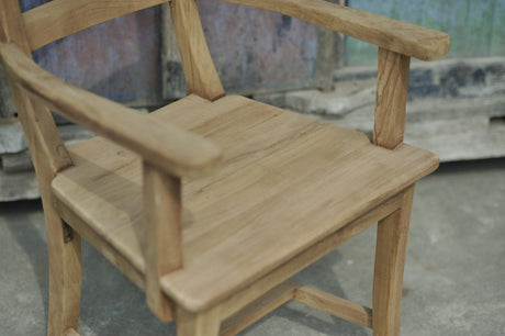 Teakholz Stuhl Berlin mit Armlehne - Souren Furniture (CH)