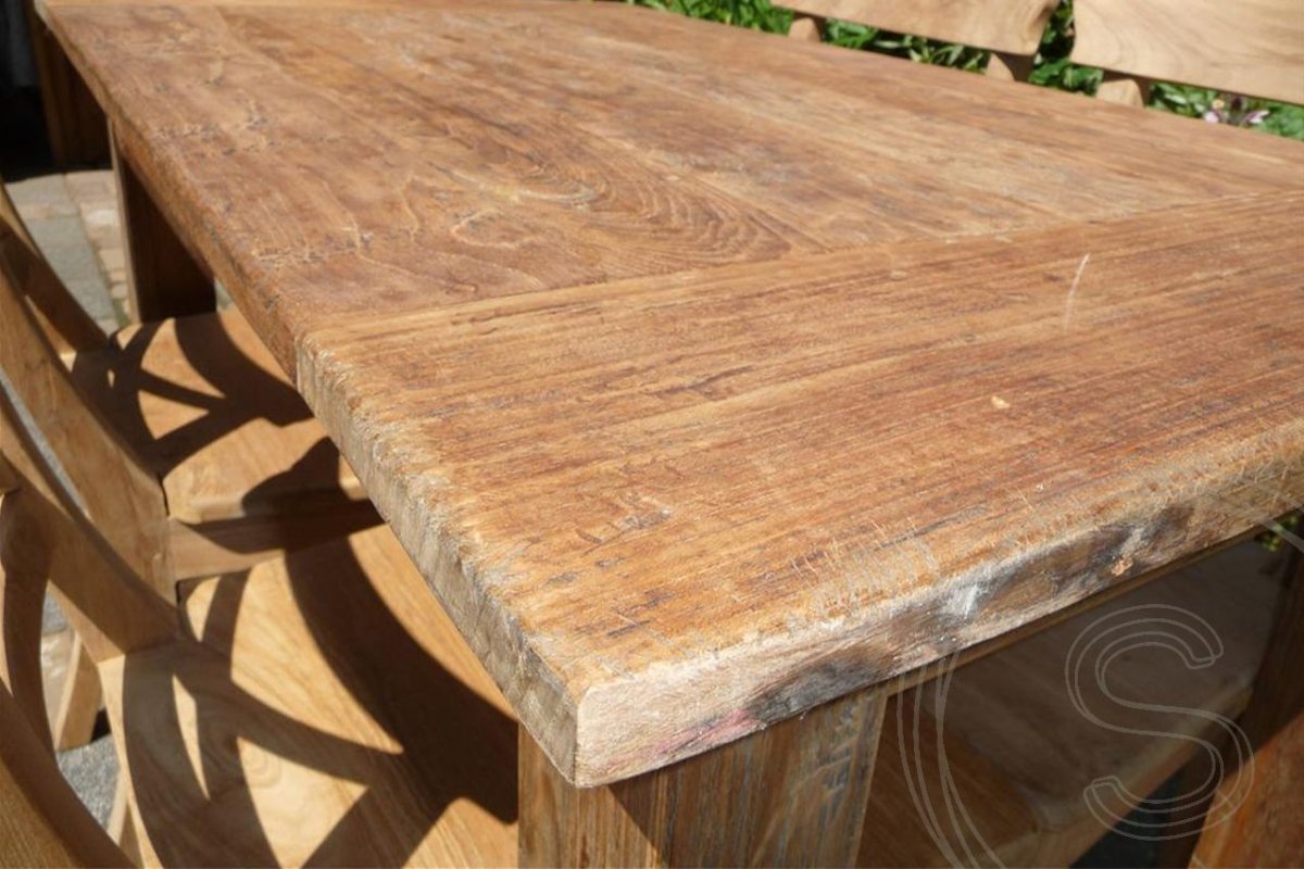 Teakholz Tisch 120 x 80 cm Altholz - Souren Furniture (CH)
