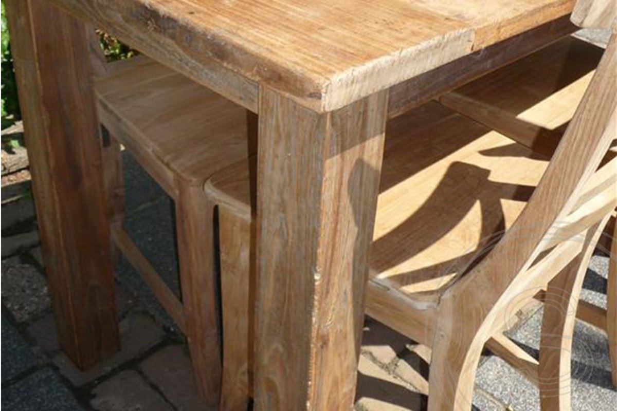 Teakholz Tisch 120 x 80 cm Altholz - Souren Furniture (CH)