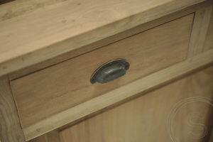 Teakholz Vitrinenschrank 120 cm - Souren Furniture (CH)