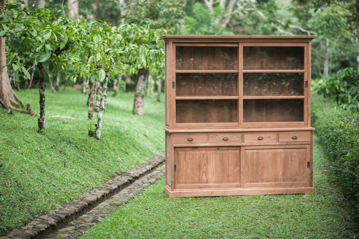 Teakholz Vitrinenschrank 200 cm - Souren Furniture (CH)