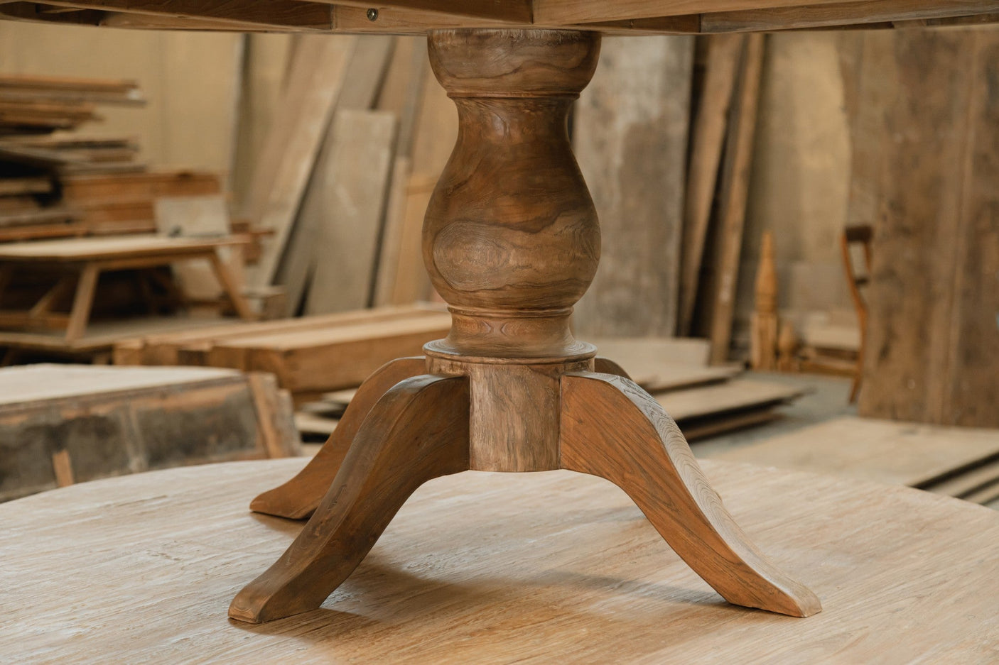 Runder Teak Esstisch Anteak